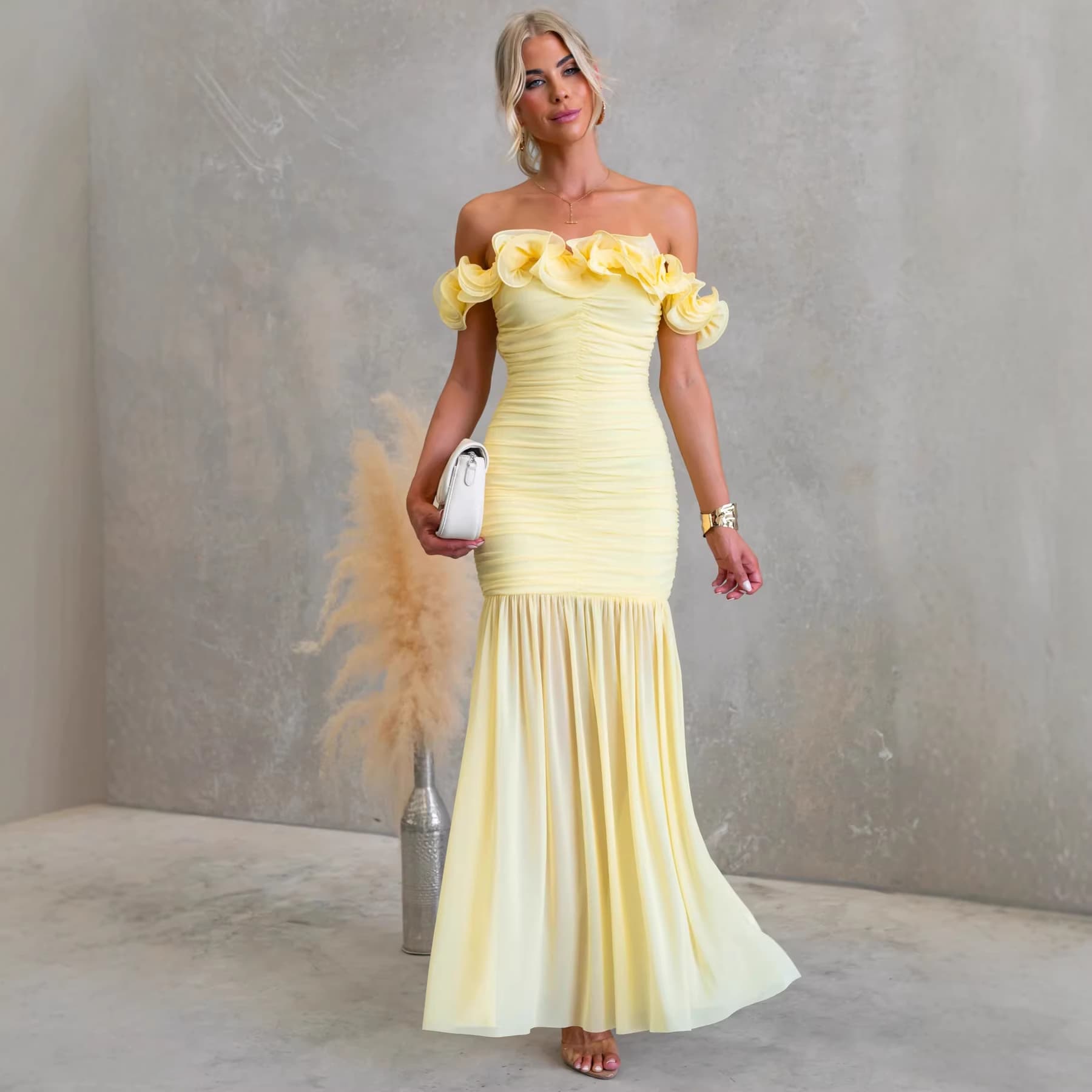 Raffineret Wrap-kjole i Bambus — billede 1